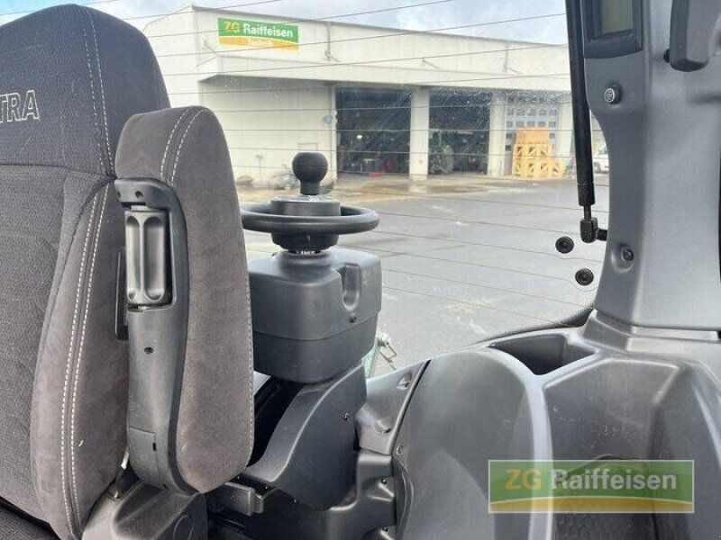 Valtra S416