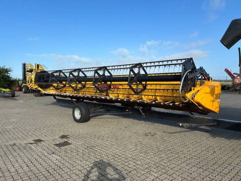 New Holland CR 9080