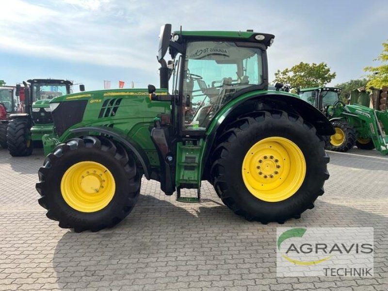 John Deere 6175R
