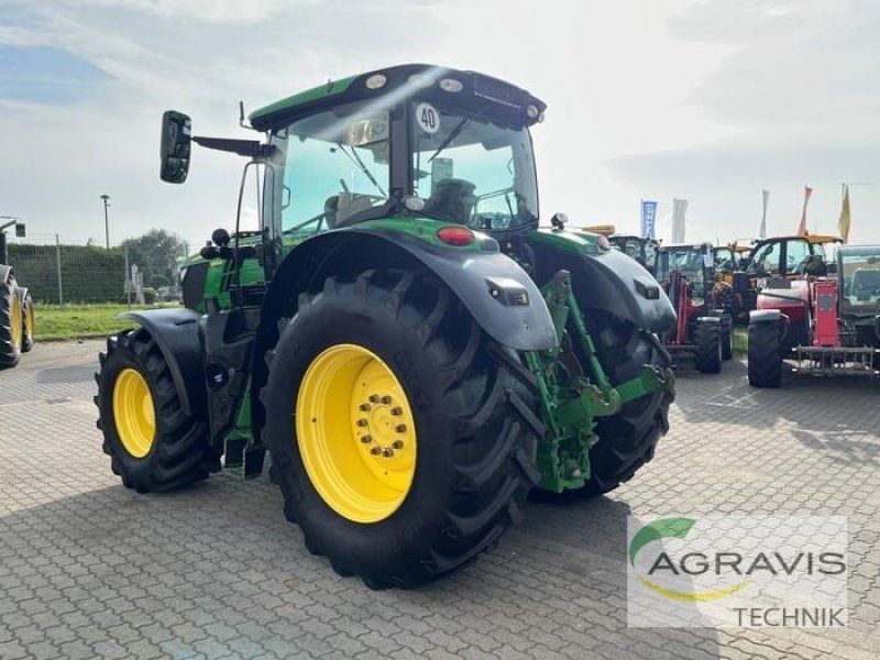 John Deere 6175R