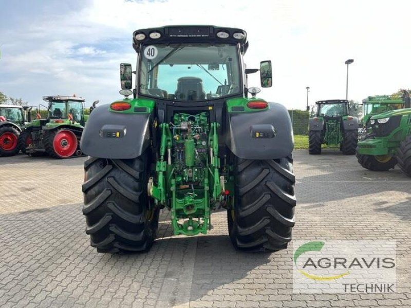 John Deere 6175R