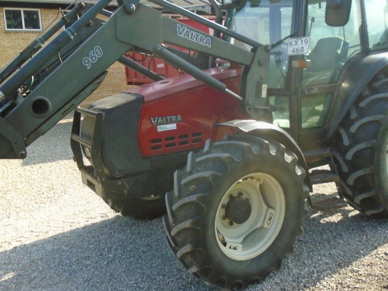 Valtra 6550 HI TEC / ÅLØ 960 FRONTLÆSSER