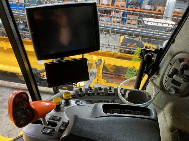 New Holland CX8080 SLH Eleion
