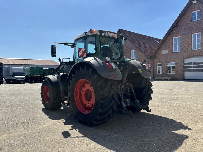 Fendt 824 Vario Profie Plus mit Frontlader Interne Nr. 7263
