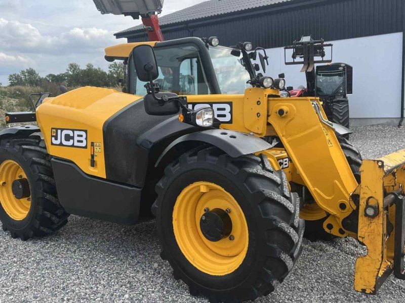 JCB 527-58 Agri Plus