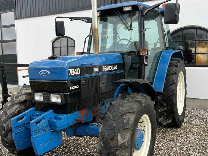 New Holland 7840 Turbo