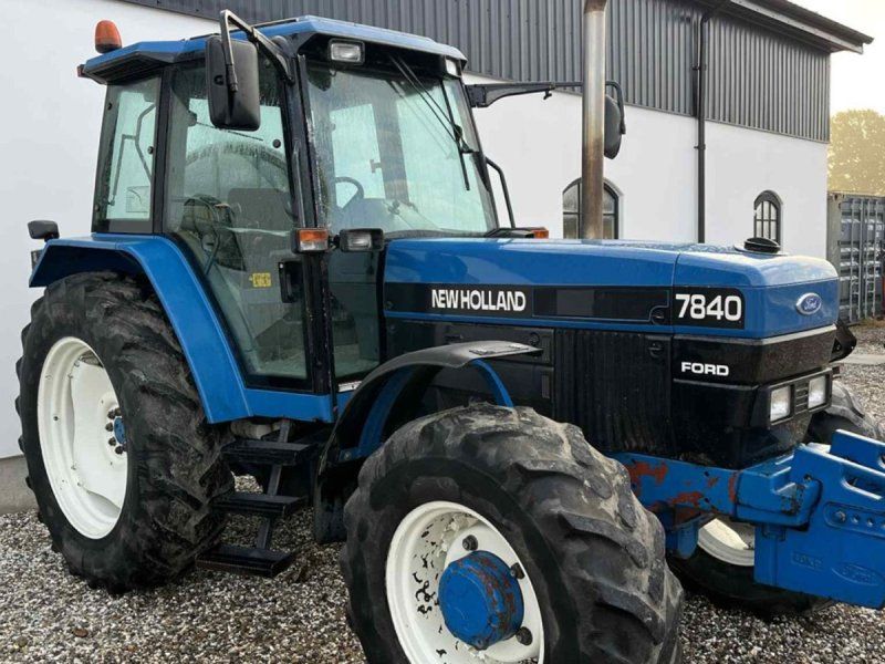 New Holland 7840 Turbo