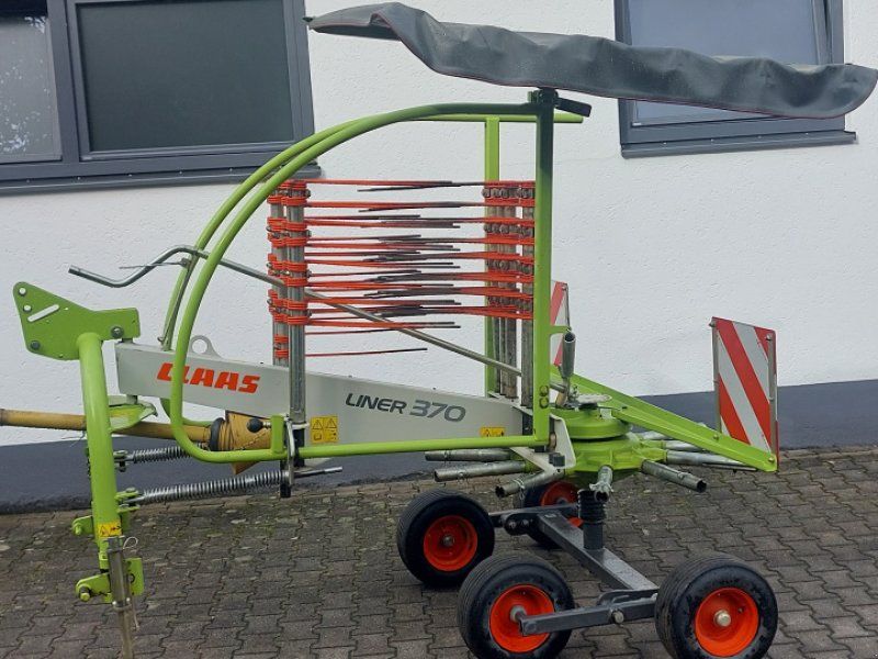 Claas Liner 370