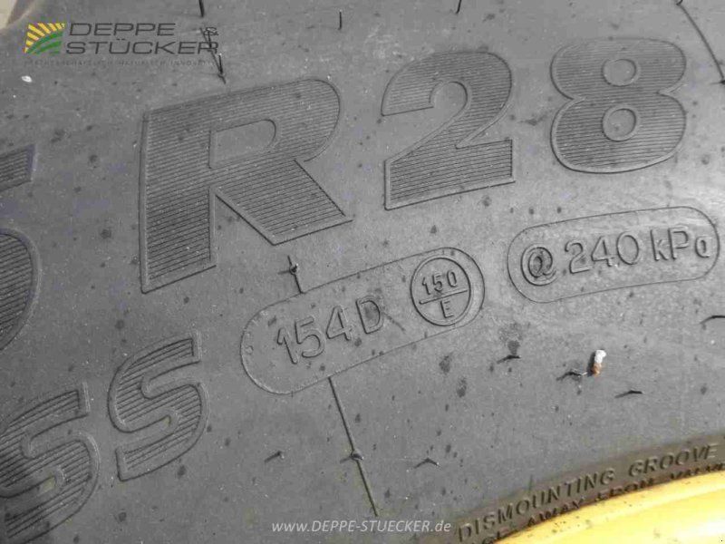 Michelin 600/65R28 / 650/75R38 MachXBib