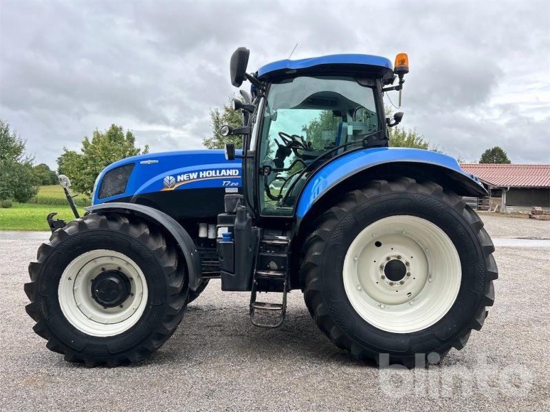 New Holland T7.210 AutoCommand