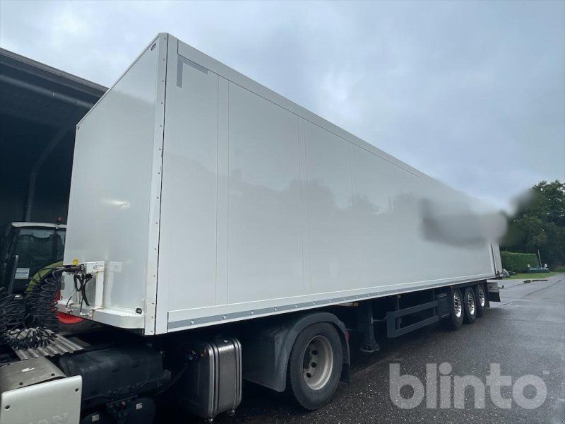 Schmitz Cargobull SK024