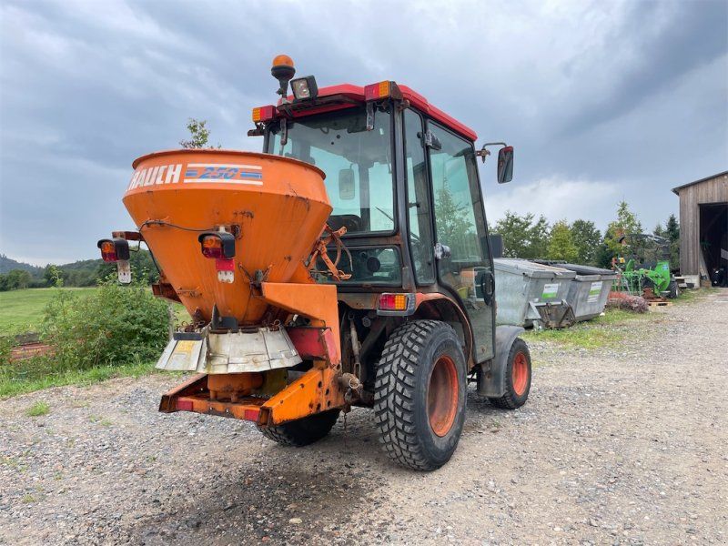 Kubota B2530