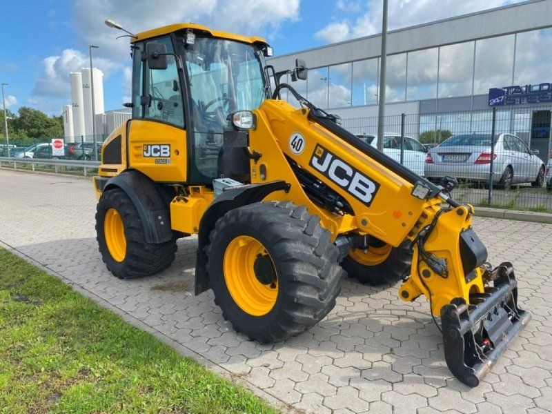 JCB TM 220 40 KM/H