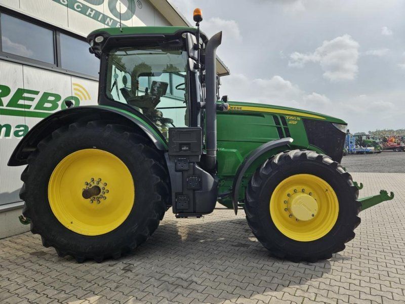 John Deere 7250R