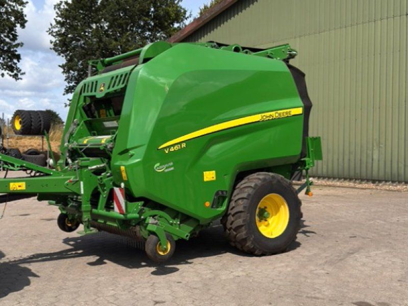 John Deere V461R