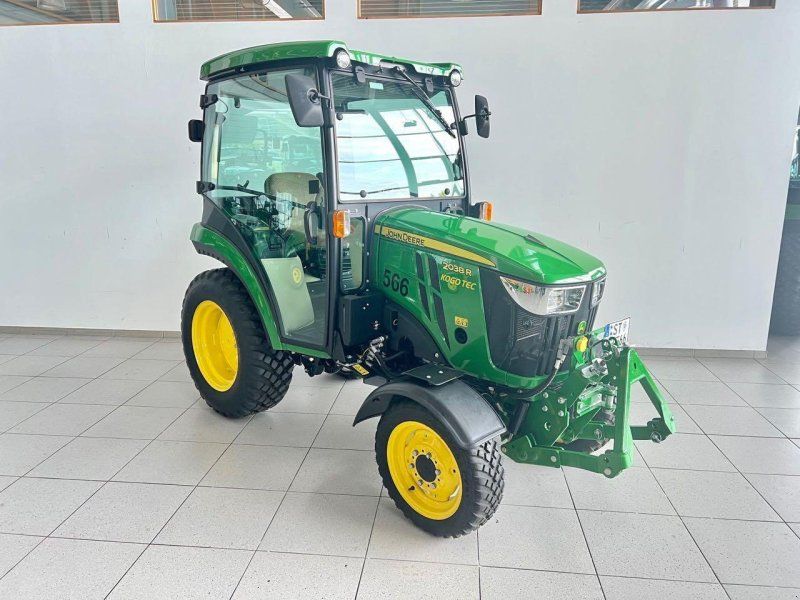John Deere 2038R