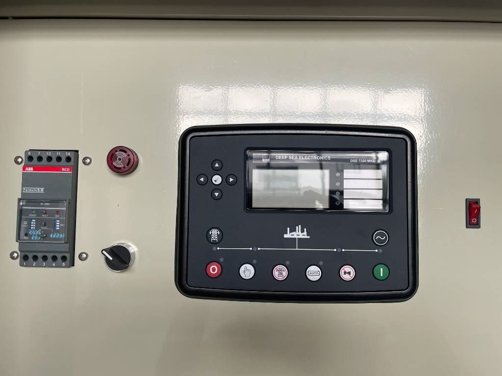 Doosan DP180LB - 710 kVA Surplus genset - DPX 19857-3