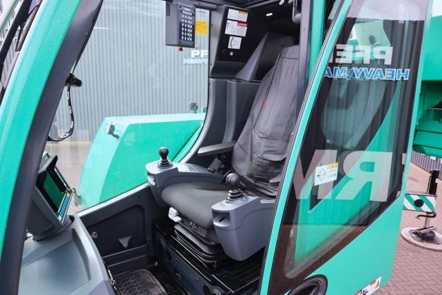 Liebherr LTM1050-3.1 6x6x6 Drive, VarioBase, 50t Capacity,