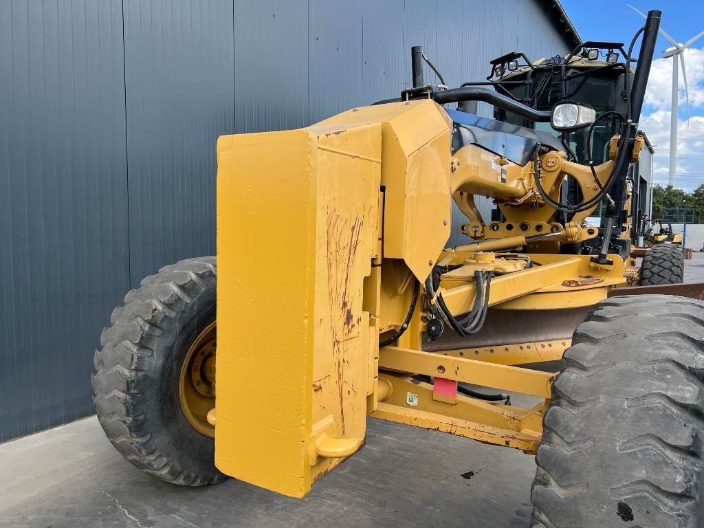 CAT 140M