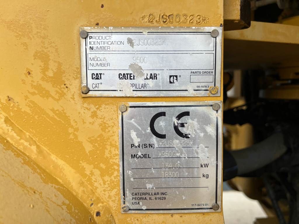 CAT 950G