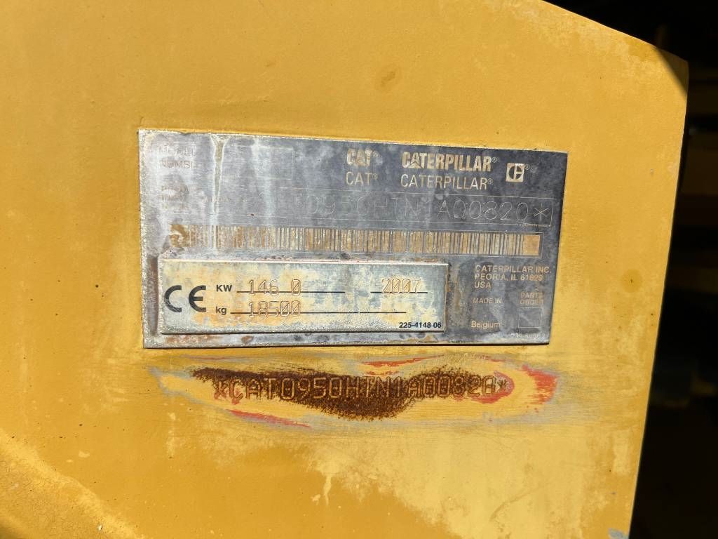 CAT 950H - Full steering - 3rd valve