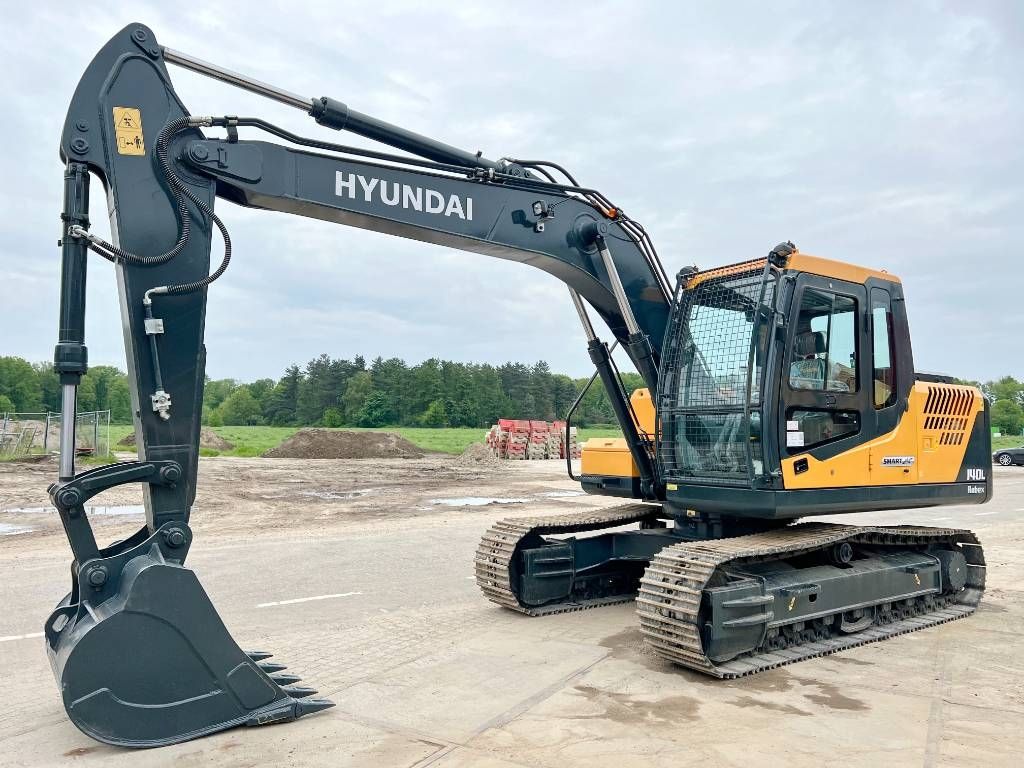 Hyundai R140L - New / Unused / 2025 Model