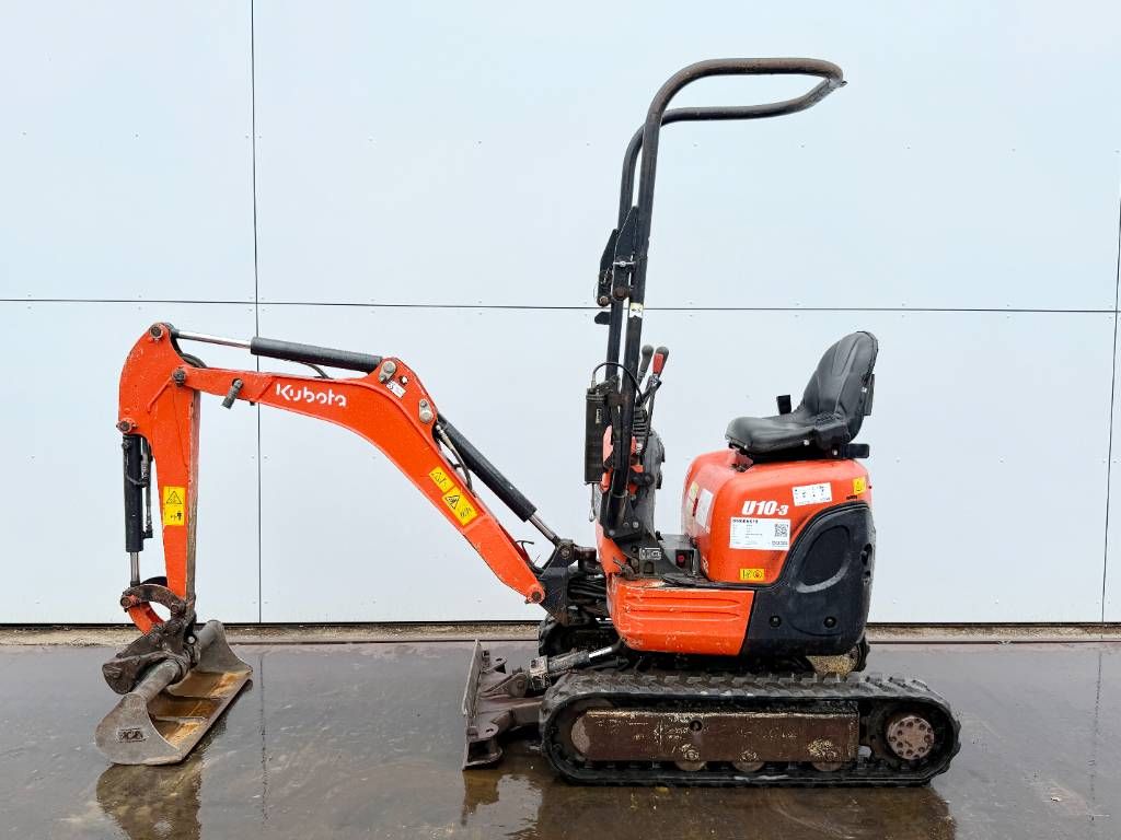 Kubota U10-3 - Hydr. Undercarriage / Hammer Lines