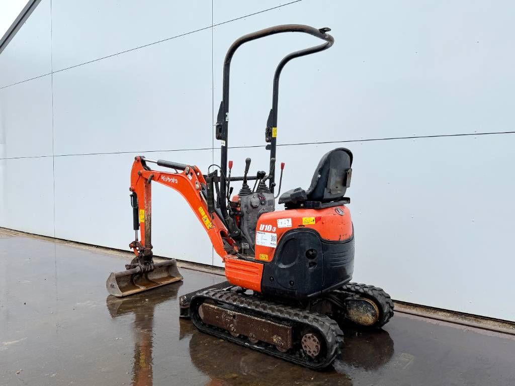 Kubota U10-3 - Hydr. Undercarriage / Hammer Lines