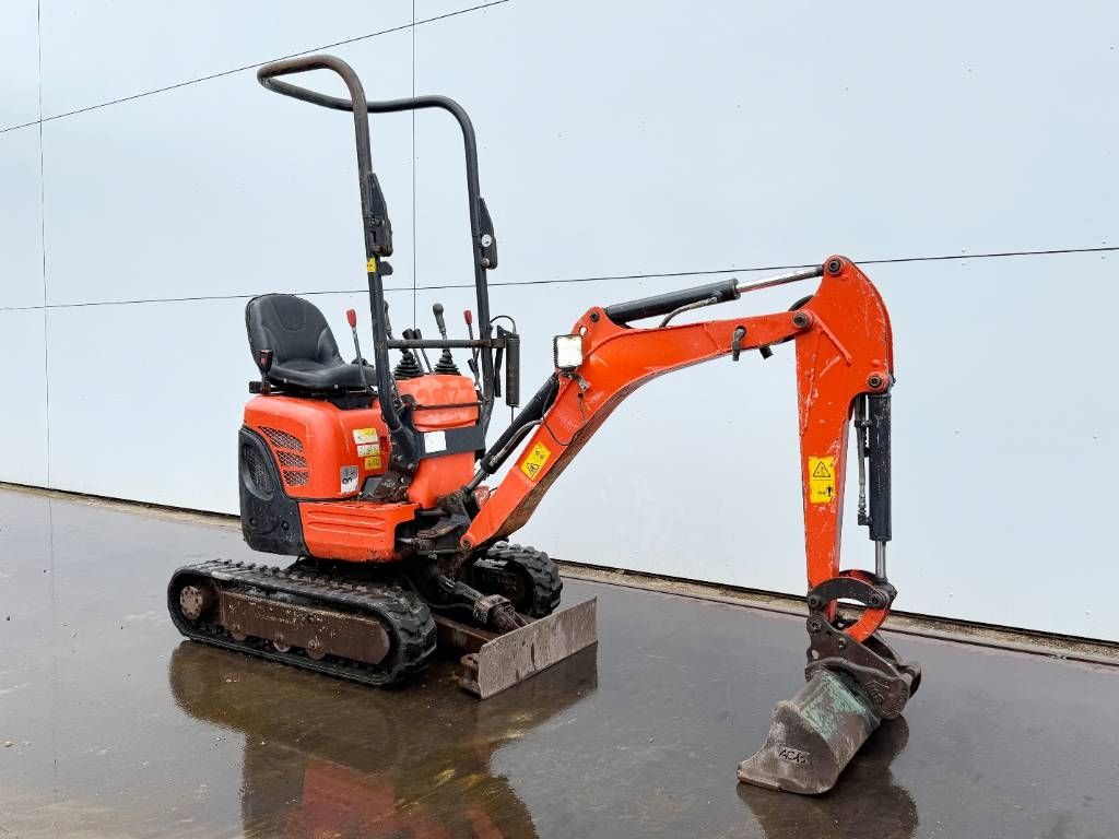 Kubota U10-3 - Hydr. Undercarriage / Hammer Lines
