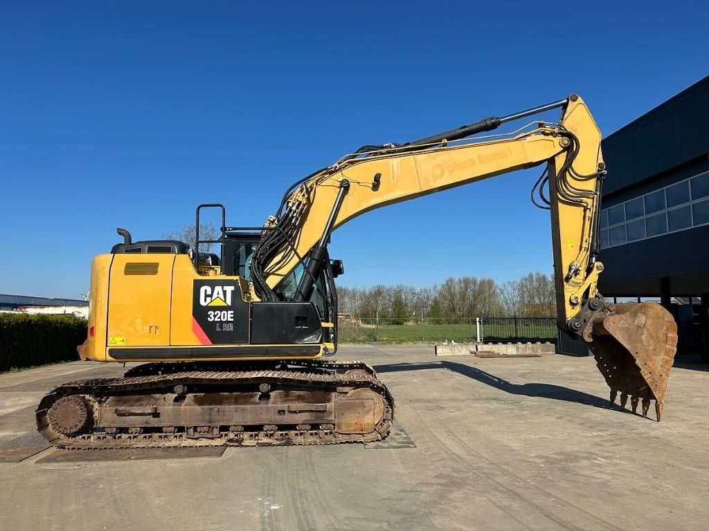 CAT 320 EL RR