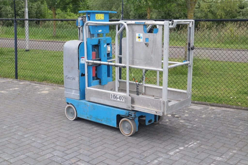 Genie GR-12 | 5.45 METER | 227 KG | MULTIPLE UNITS