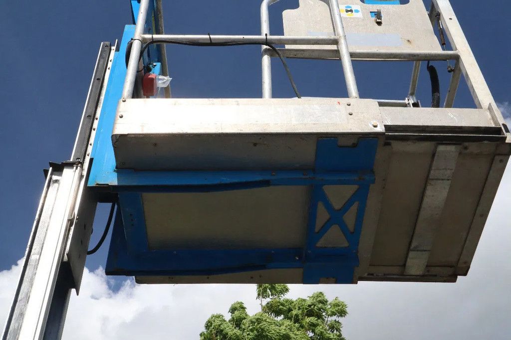 Genie GR-12 | 5.45 METER | 227 KG | MULTIPLE UNITS