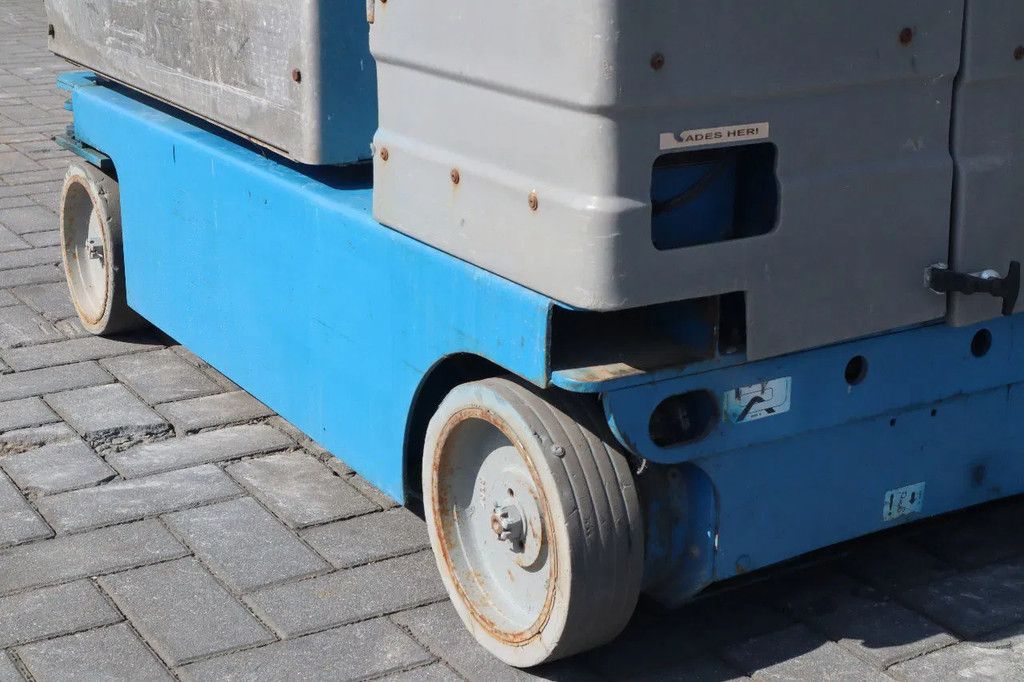 Genie GR-12 | 5.45 METER | 227 KG | MULTIPLE UNITS