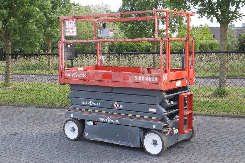 Skyjack SJ III 4626 | 9.75 METER | 454 KG