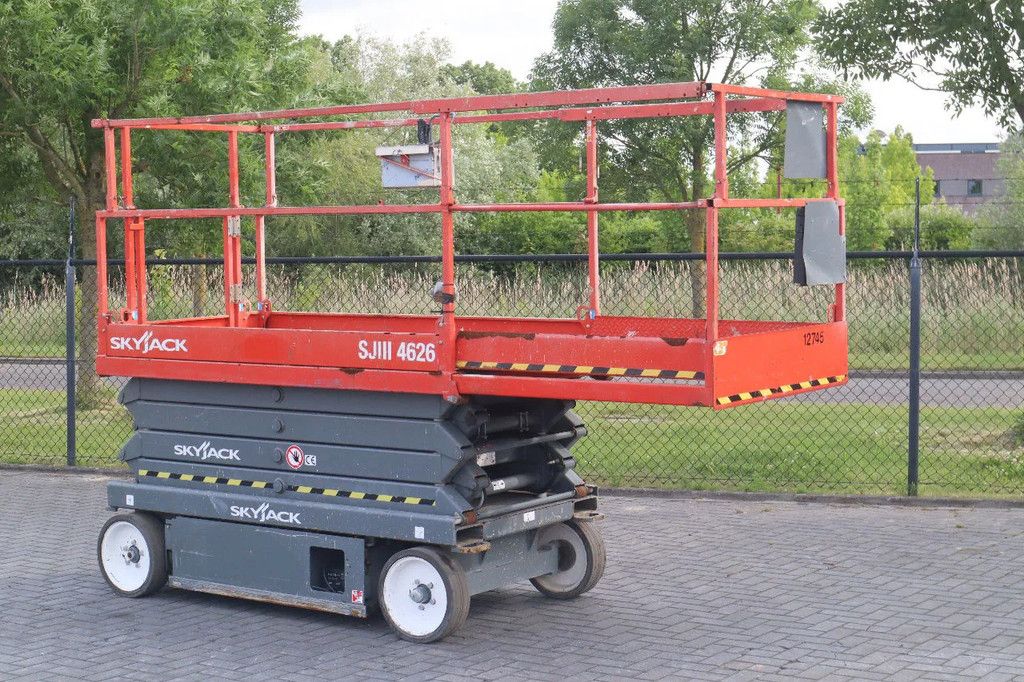 Skyjack SJ III 4626 | 9.75 METER | 454 KG