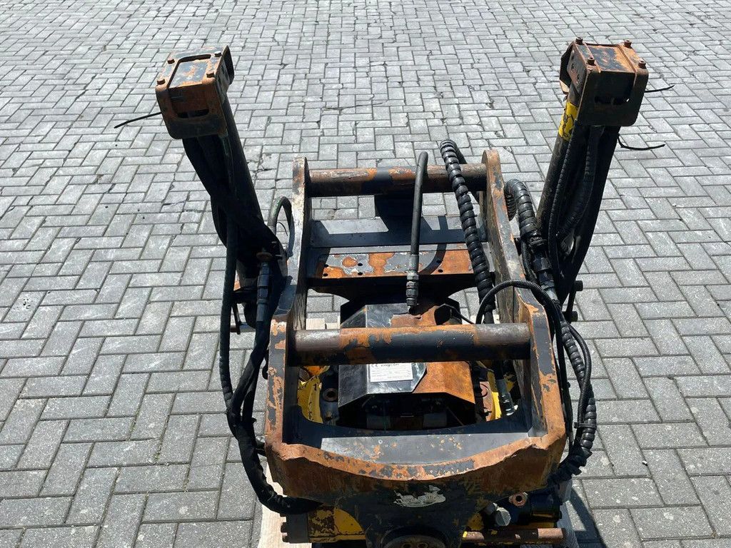 ENGCON EC226 | S70 | TILT ROTATOR | ROTOTILT