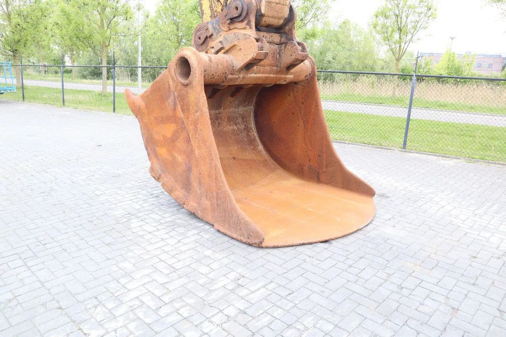 Caterpillar 374 FL | BUCKET | QUICK COUPLER | AIRCO