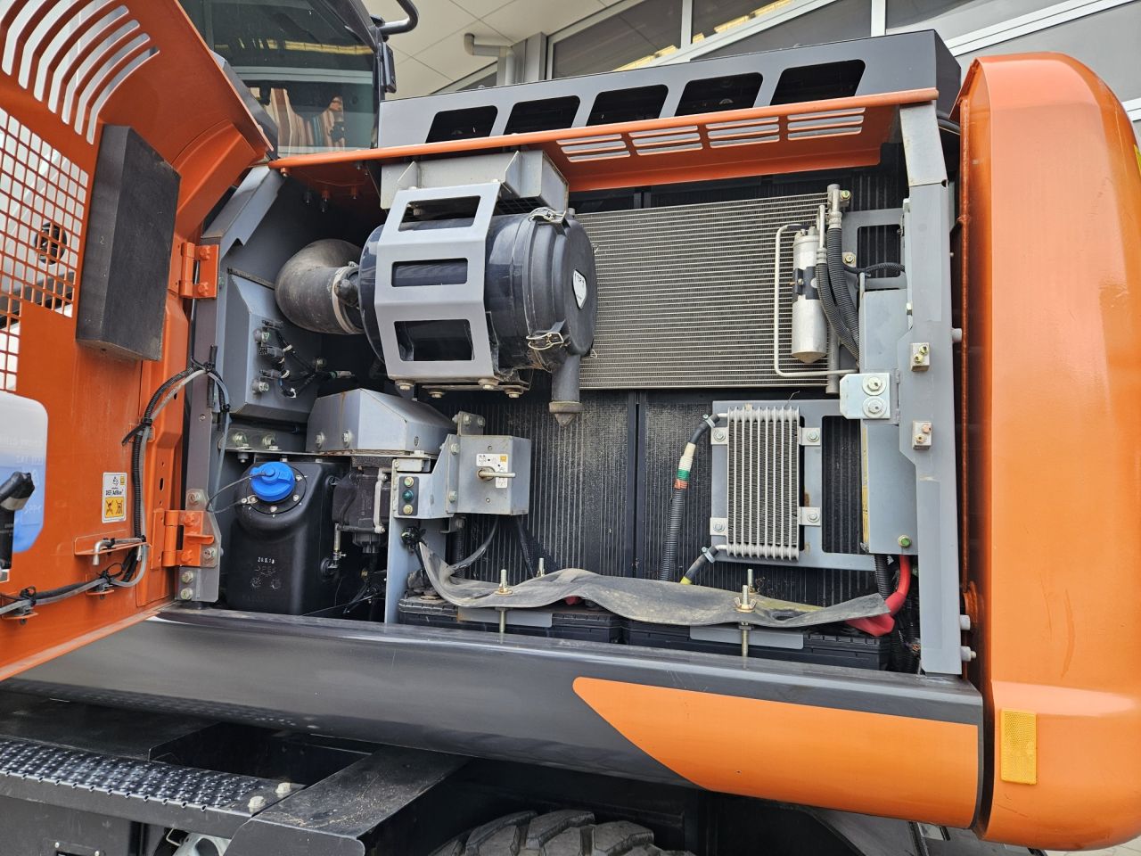Hitachi ZX170W-6