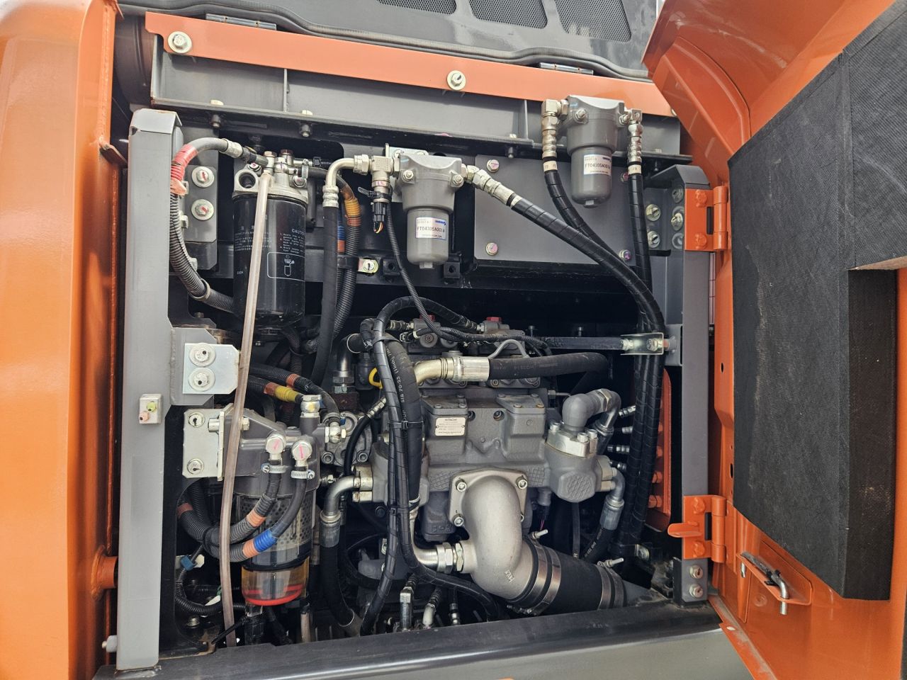 Hitachi ZX170W-6