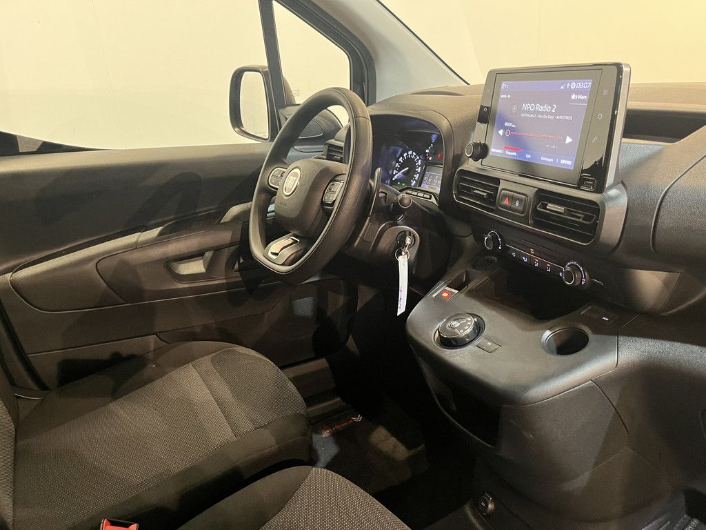 Fiat Doblò 1.5D 130pk L1 Automaat / Euro 6 / Airco / Cruise Control / CarPlay / Camera / 3-Zits / 13.300 KM !!