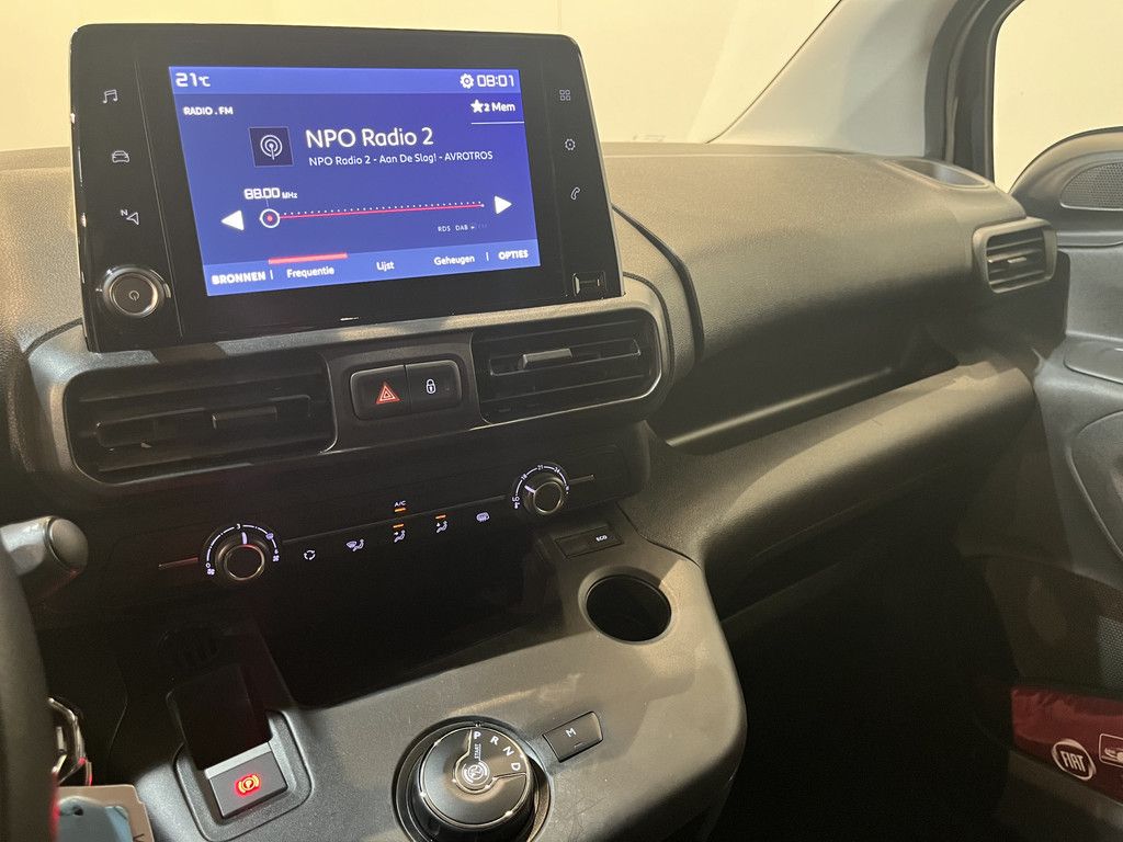 Fiat Doblò 1.5D 130pk L1 Automaat / Euro 6 / Airco / Cruise Control / CarPlay / Camera / 3-Zits / 13.300 KM !!