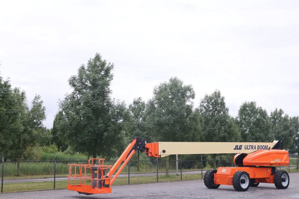 JLG 1350 SJP ULTRABOOM | 43.3 METER | 1 OWNER