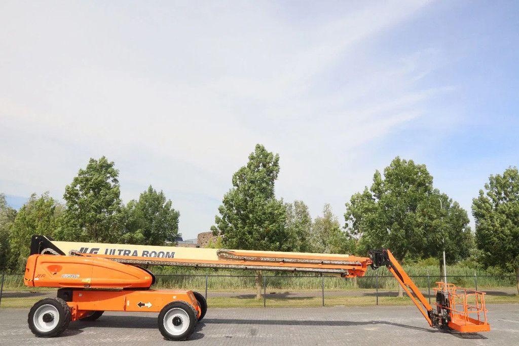 JLG 1350 SJP ULTRABOOM | 43.3 METER | 1 OWNER