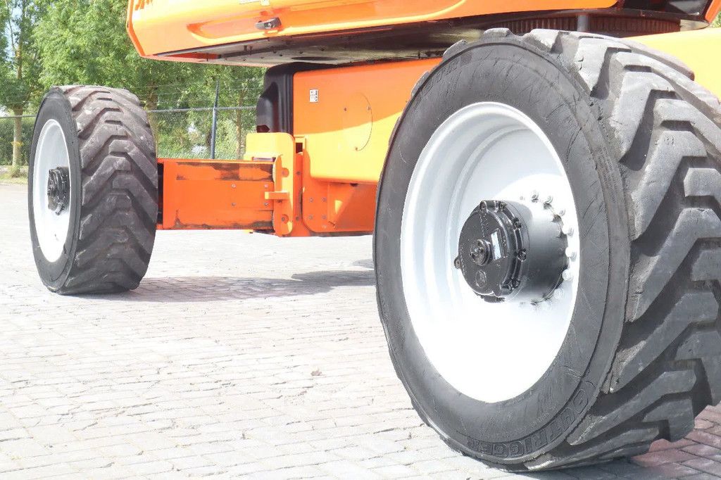 JLG 1350 SJP ULTRABOOM | 43.3 METER | 1 OWNER