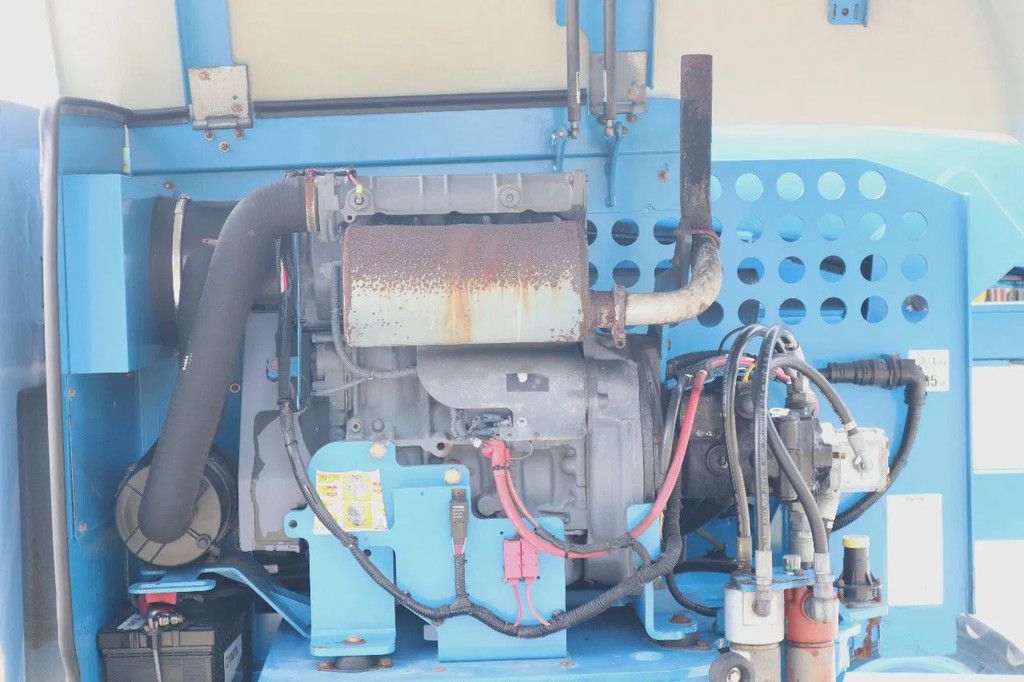 Genie Z51/J | 17.6 METER | GOOD CONDITION