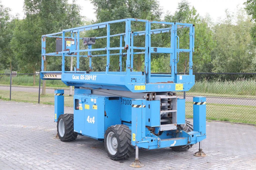 Genie GS-3369 RT | 12 METER | ROUGH TERRAIN