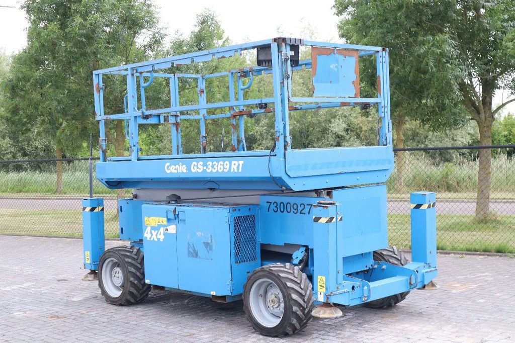 Genie GS-3369 RT | 12 METER | ROUGH TERRAIN