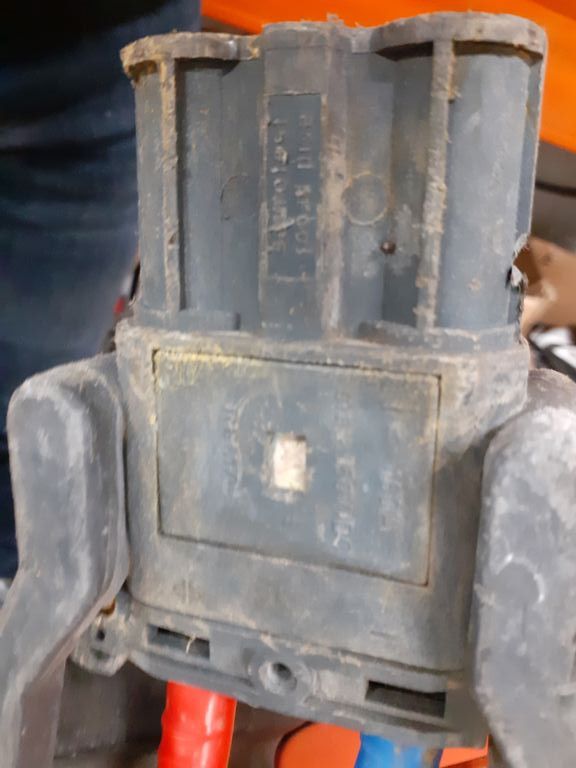 TOYOTA SPE120L - Initial lift!