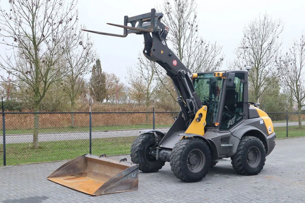 Mecalac AF 1050 | BUCKET | FORKS | HYDR. QUICK COUPLER