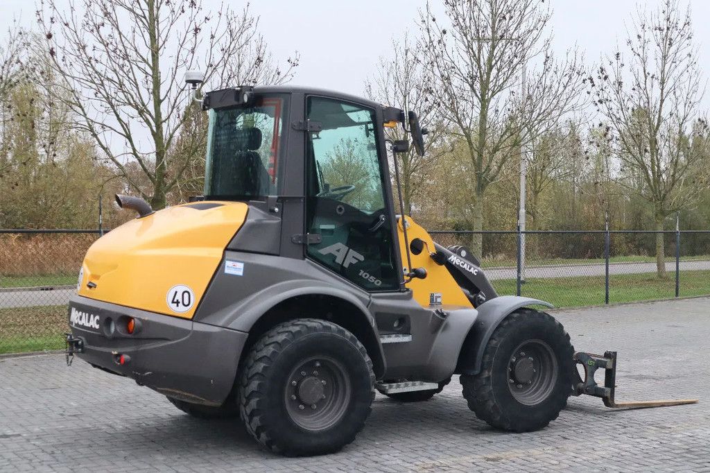 Mecalac AF 1050 | BUCKET | FORKS | HYDR. QUICK COUPLER